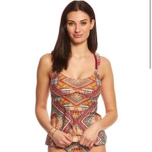 Jessica Simpson tankini swim top